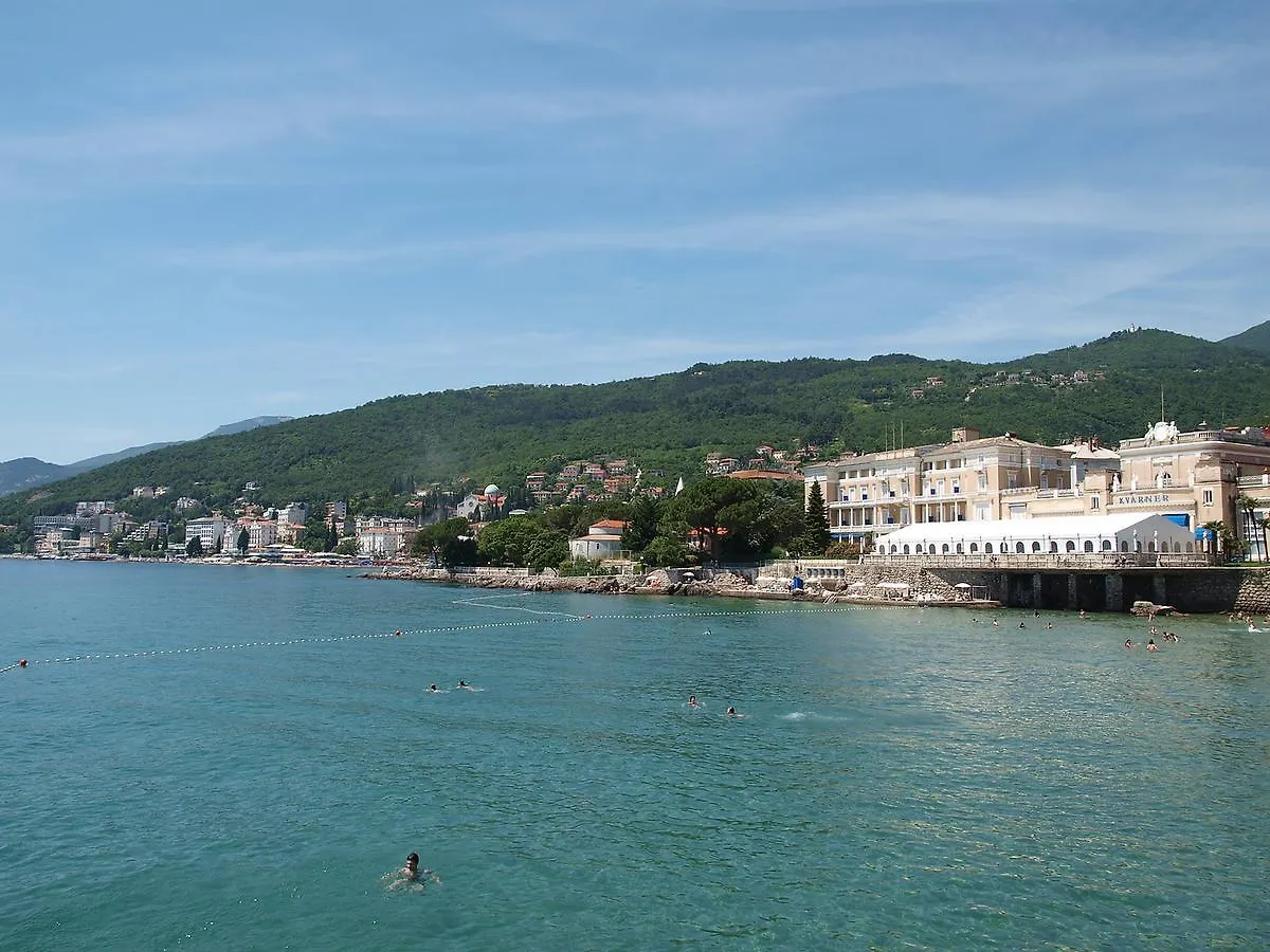Holiday Home Villa Olea Opatija